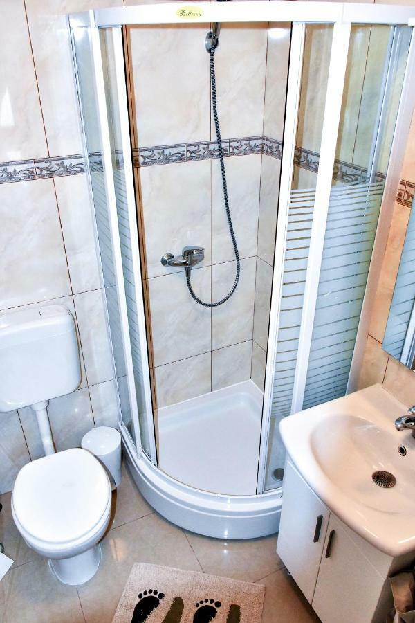Apartment Anemare Kastela ~ Near By Split And Trogir Exterior foto