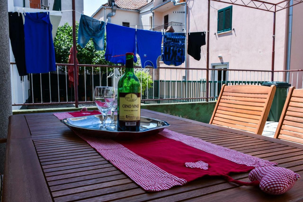 Apartment Anemare Kastela ~ Near By Split And Trogir Exterior foto